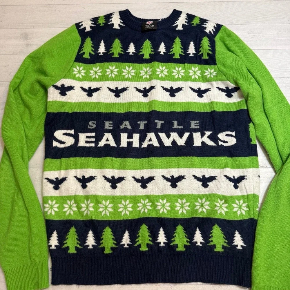 Seattle Seahawks men's Christmas‎ sweater size large